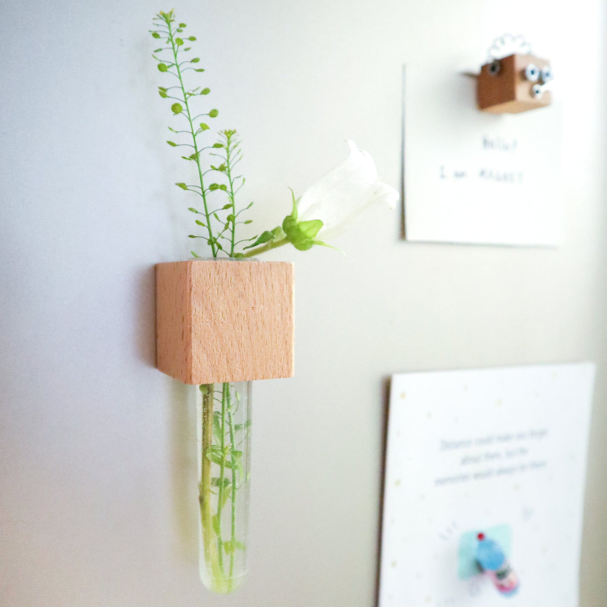 Mini Vase Magnets – Set of 2