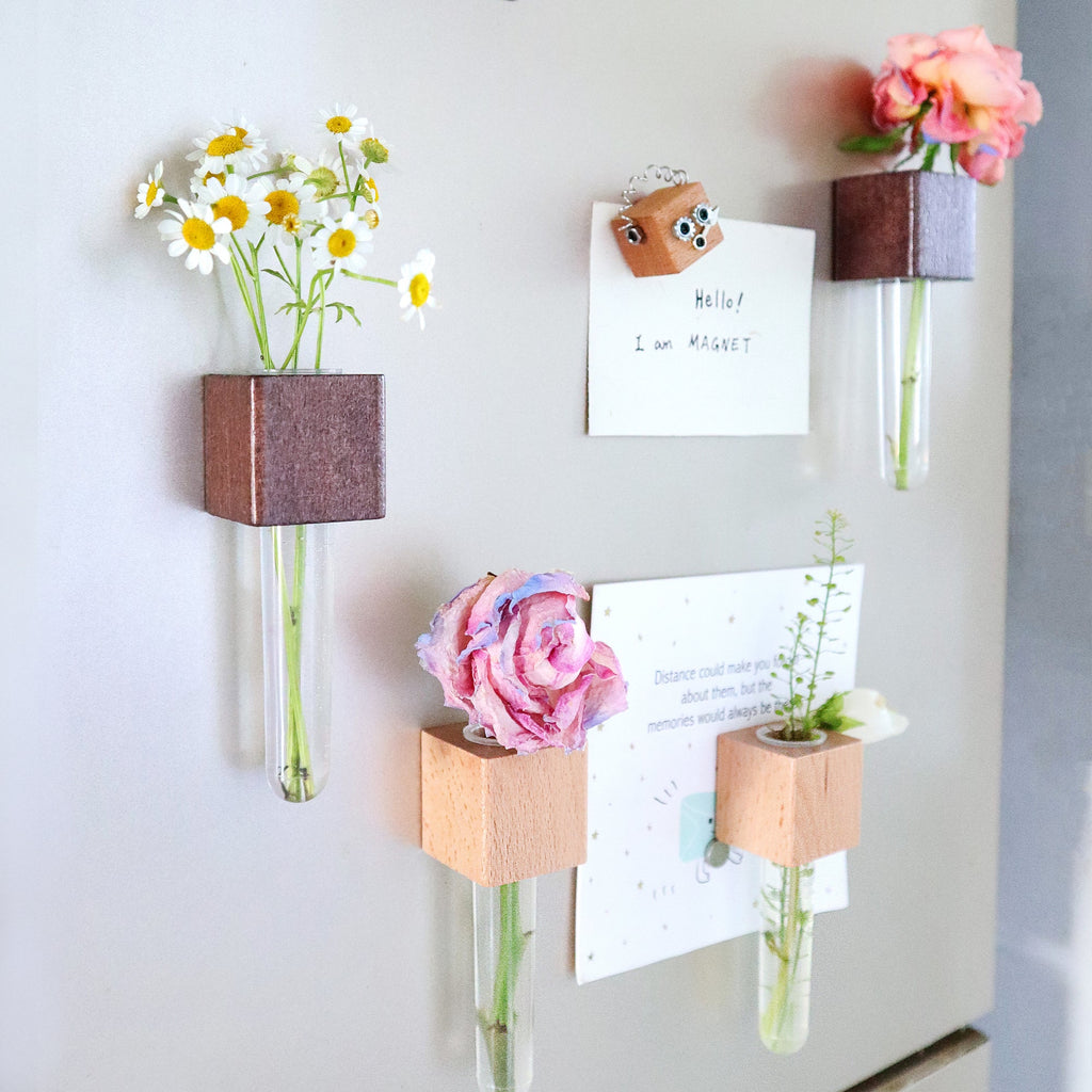 Mini Vase Magnets – Set of 2